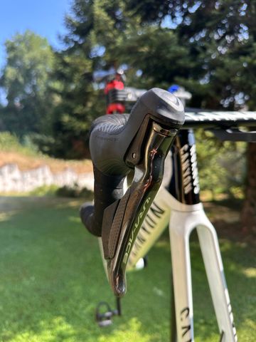 Used Canyon Aeroad CFR Disc Di2 2021 Frameset 2021 Road & Gravel, White — image 6 of 14