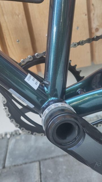 Used Kona Sutra LTD 2019 2019 Road & Gravel, Green — image 9 of 19