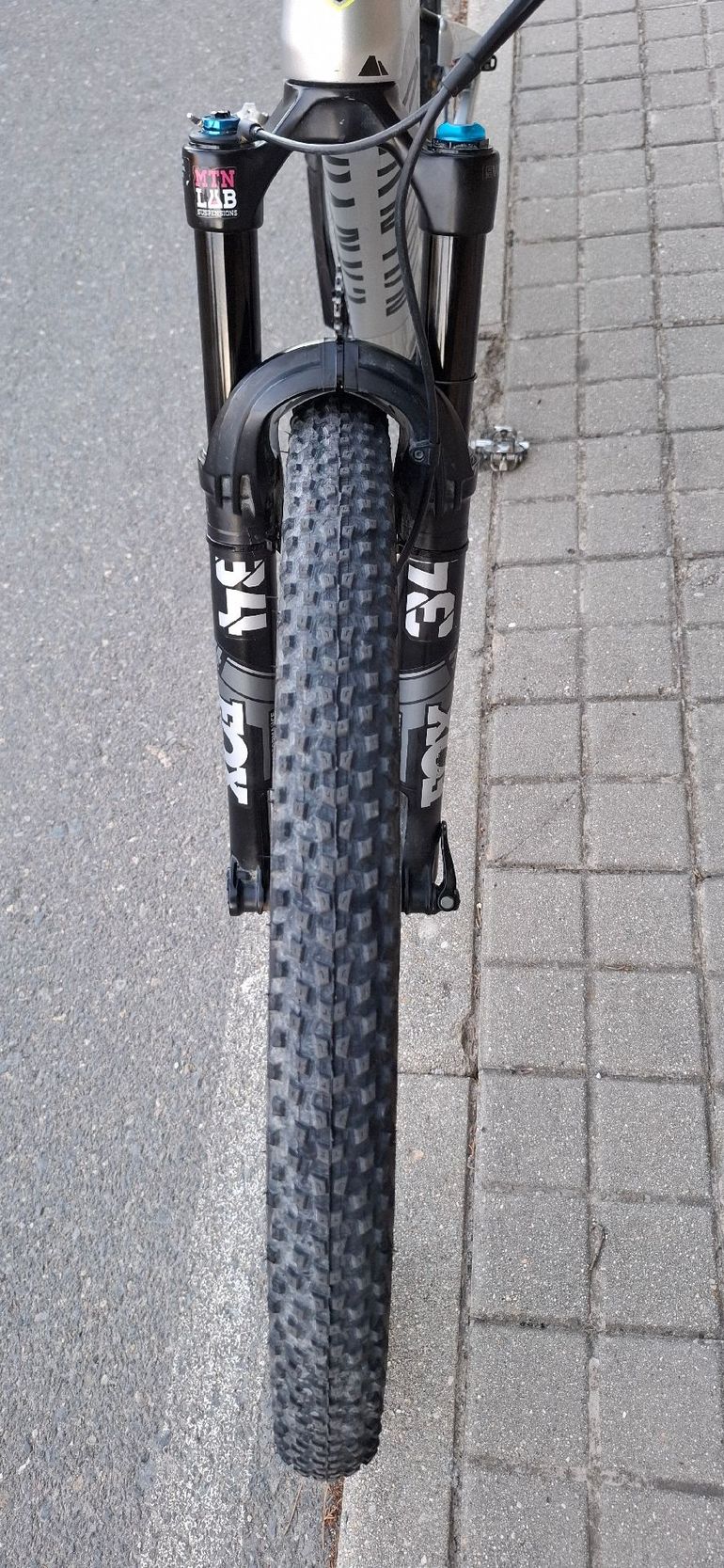 Brugt Canyon LUX Shimano Deore XT 2025 Mountainbike — billede 6 af 13