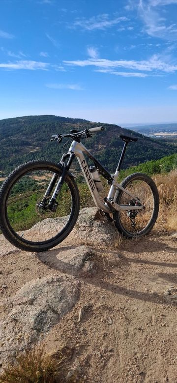 Brugt Canyon LUX Shimano Deore XT 2025 Mountainbike — billede 13 af 13