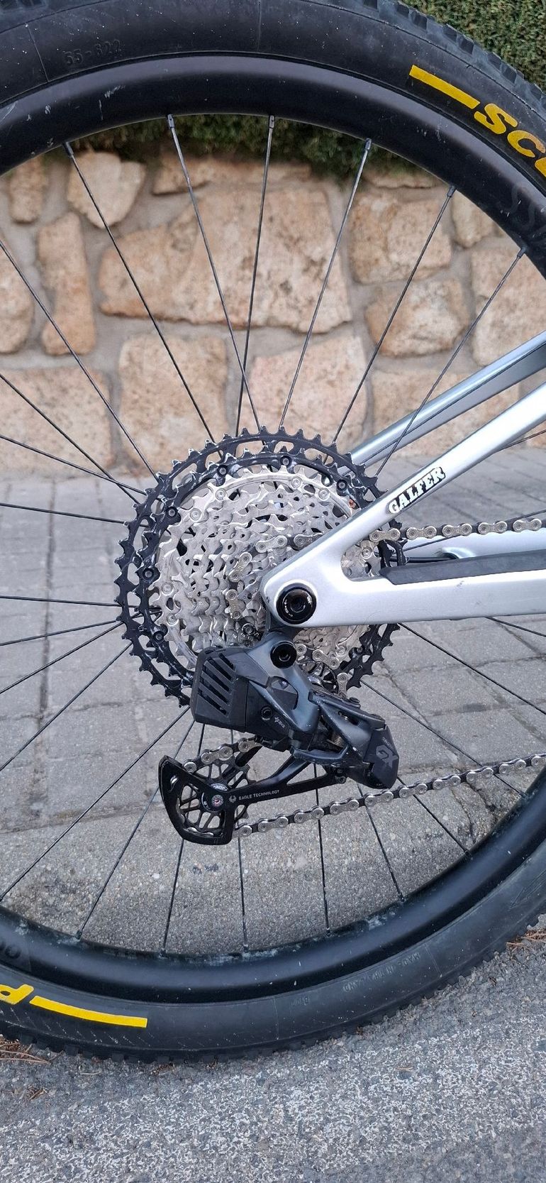 Brugt Canyon LUX Shimano Deore XT 2025 Mountainbike — billede 3 af 13