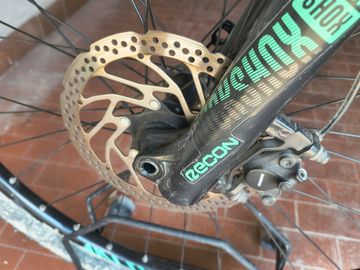 Used Orbea ALMA M50-EAGLE 2019 2019 Mountainbike, Black, 27.5, 29 — image 8 of 14