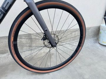 CUBE NUROAD RACE 2024 2024 Road & Gravel usato, Grigio chiaro — immagine 10 di 11