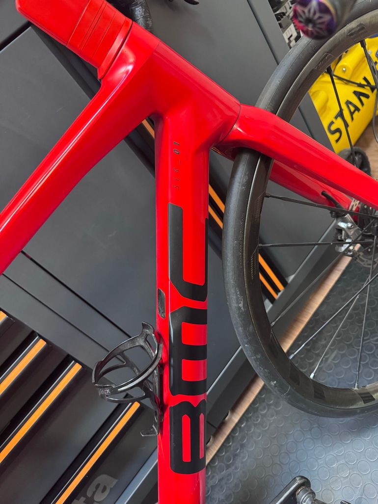 Used Bmc sl01 Custom SRAM Red eTap AXS 2024 Road & Gravel, Red — image 2 of 14