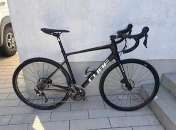 Cube Attain Carbon – Rahmengröße L Custom Shimano Ultegra Di2 2021 2021 Road & Gravel d'occasion