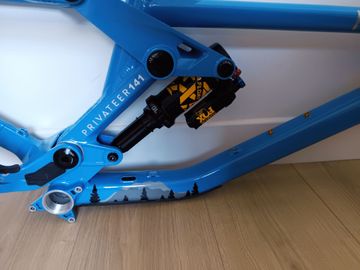 Gebrauchtes Privateer 141 Frameset 2023 Mountainbike, Blau — Bild 3 von 11