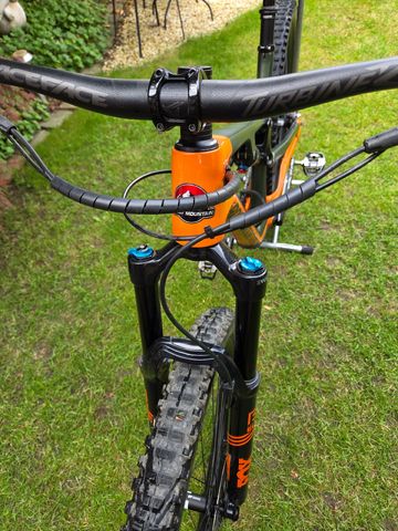 Tweedehands Rocky Mountain Instinct Carbon 70 2019 2019 Mountainbike — afbeelding 5 van 7