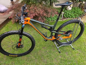 Tweedehands Rocky Mountain Instinct Carbon 70 2019 2019 Mountainbike — afbeelding 1 van 7