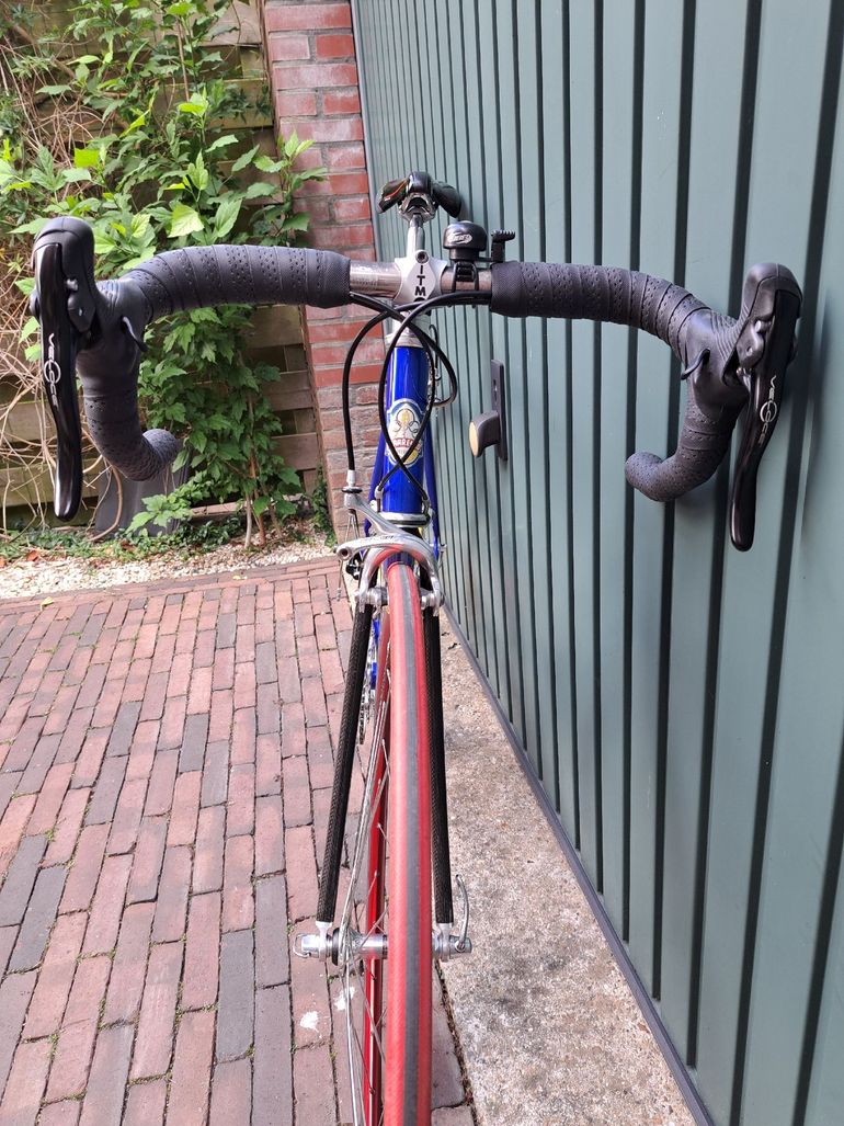 Used Pinarello Paris Campagnolo Record 1998 Road & Gravel, Blue — image 6 of 9