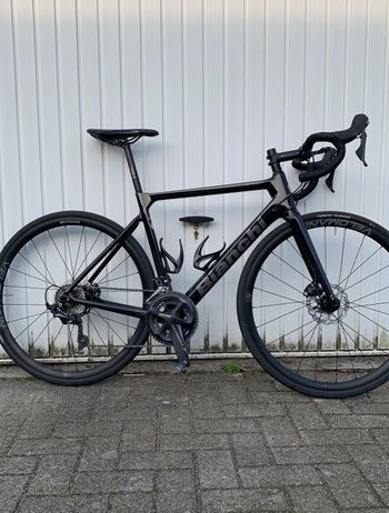 Używany Bianchi sprint Custom Shimano Ultegra 2021 Road & Gravel
