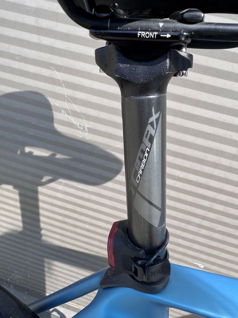 Orbea ORCA M30 2024 2024 Road & Gravel usato, Blu — immagine 4 di 8