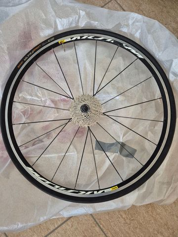 Tweedehands Cannondale Shimano 105 2016 Road & Gravel — afbeelding 9 van 15