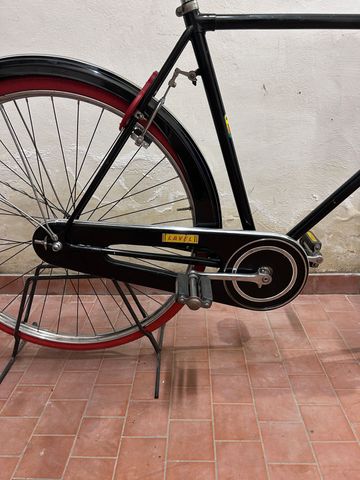 Tweedehands Lavel Storica 1967 Urban — afbeelding 9 van 15