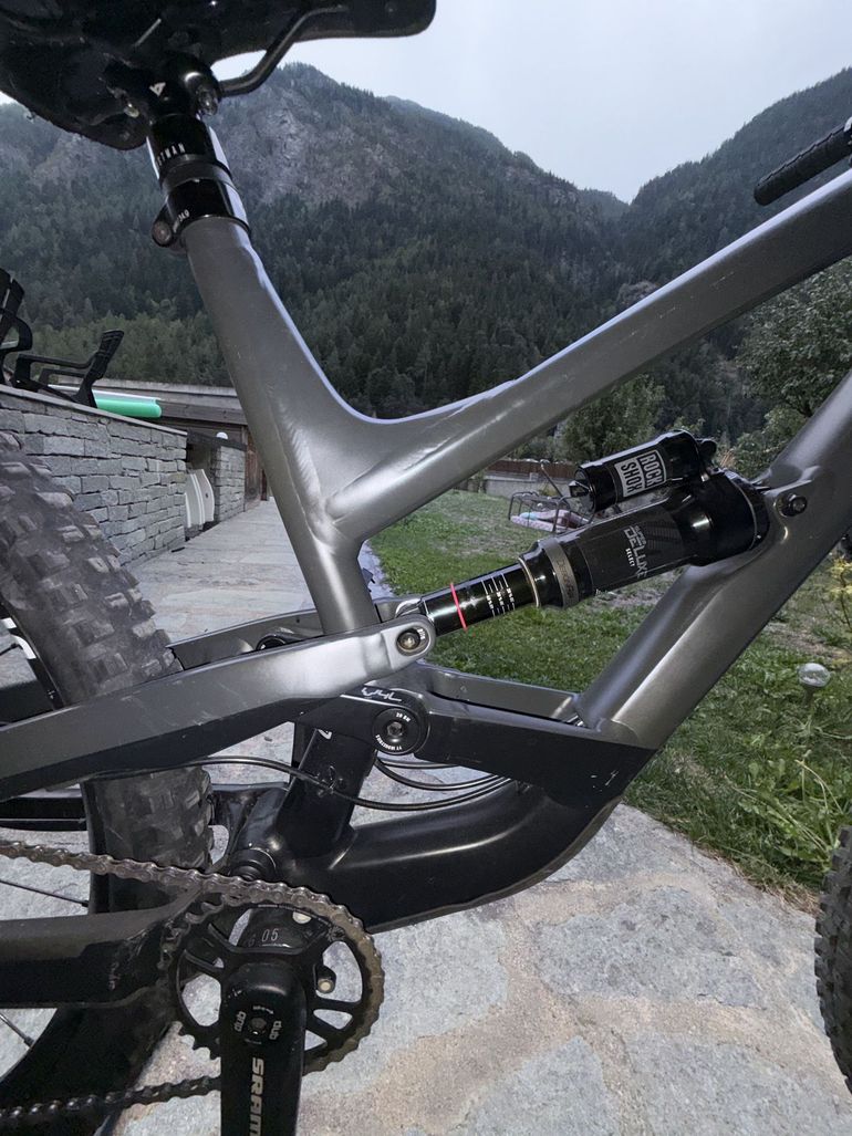Tweedehands YT Industries Capra Pro AL 29 2022 2022 Mountainbike — afbeelding 19 van 31