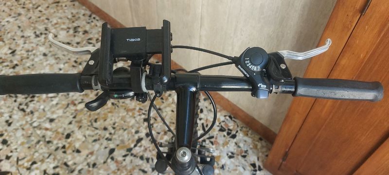 Used Bianchi Custom Shimano Alivio 1992 Mountainbike, Green — image 4 of 5