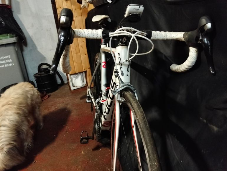 Focus Izalco 2013 Road & Gravel usato, Bianco — immagine 3 di 7
