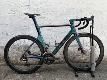 De Rosa SK Pininfarina Ultegra Di2 Carbon 2022 2022 Road & Gravel d'occasion