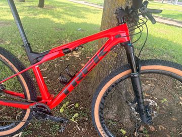 Gebrauchtes Trek Supercaliber SRAM XX1 2021 Mountainbike, Rot — Bild 8 von 8