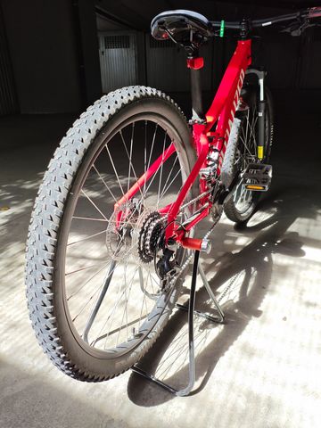 Tweedehands Specialized Rockhopper 27.5 2022 2022 Mountainbike — afbeelding 5 van 8