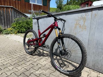 YT Industries Jeffsy CORE 4 29 2021 2021 Mountainbike usato, Rosso — immagine 1 di 13