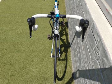Gebrauchtes Trek Madone 2.1 H2 Compact 2015 2015 Road & Gravel, Weiß — Bild 12 von 16