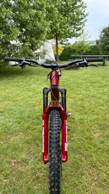 Używany YT Industries Decoy SN MX Core3 2025 Mountainbike — zdjęcie 5 z 11