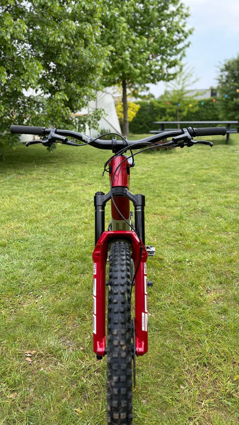 Używany YT Industries Decoy SN MX Core3 2025 Mountainbike — zdjęcie 5 z 11