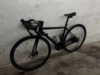 Used Mendiz F8 Shimano Ultegra 2023 Road & Gravel, Black — image 2 of 5