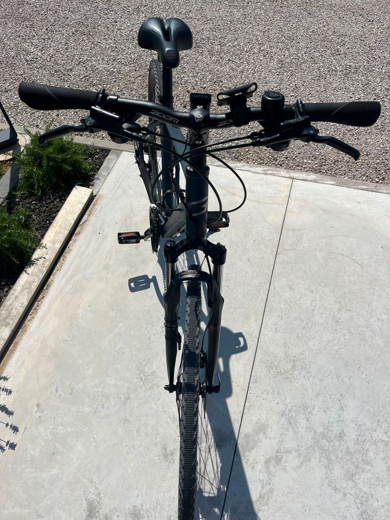 Used Gemin Custom Shimano Altus 2024 Mountainbike, Light Gray — image 3 of 7