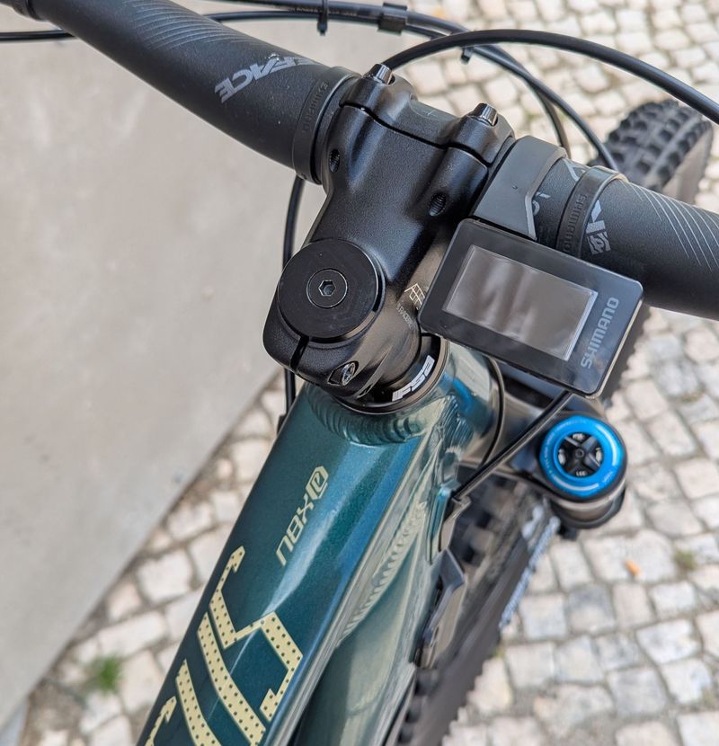 Polygon Collosus Shimano Deore XT Di2 2024 Mountainbike usato, Verde — immagine 6 di 31