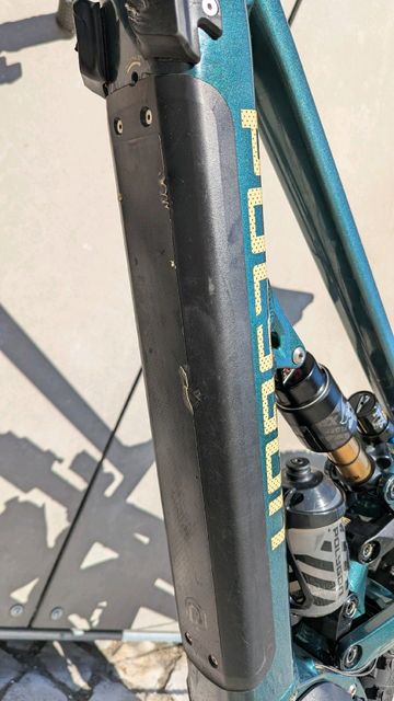 Polygon Collosus Shimano Deore XT Di2 2024 Mountainbike usato, Verde — immagine 21 di 31