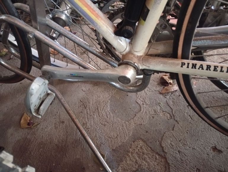Used Pinarello Asolo Shimano 600 1995 Road & Gravel, White — image 4 of 12