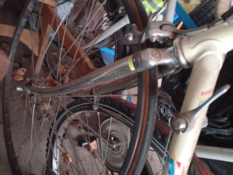 Used Pinarello Asolo Shimano 600 1995 Road & Gravel, White — image 11 of 12