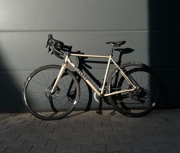 Standert Pfadfinder SRAM Rival eTap AXS 2022 Road & Gravel usato