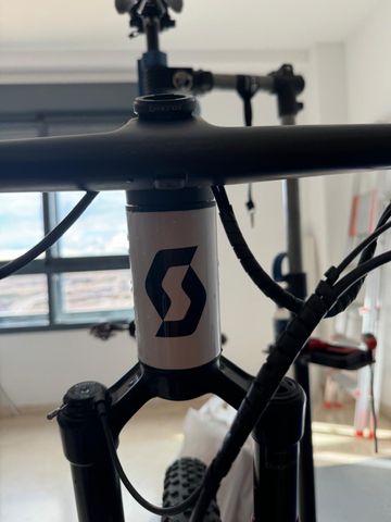 Used Scott Spark RC Team Issue 2022 2022 Mountainbike, White, 29 — image 2 of 15