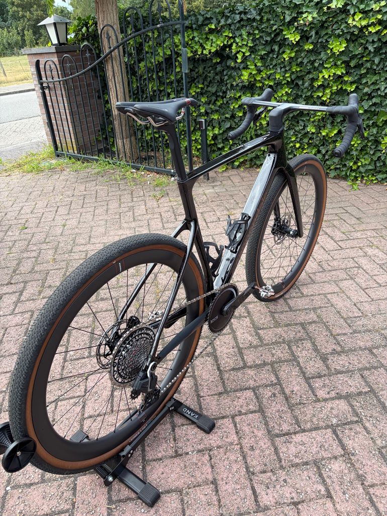 Cannondale SuperX 1 2025 2025 Road & Gravel usato, Nero — immagine 8 di 19