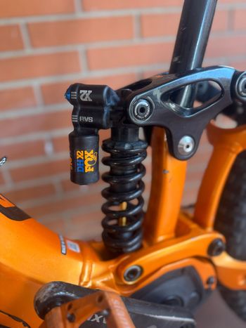 Gebrauchtes Giant Trance E+ 1 Pro 2019 2019 Mountainbike, Orange, 27.5 — Bild 7 von 11