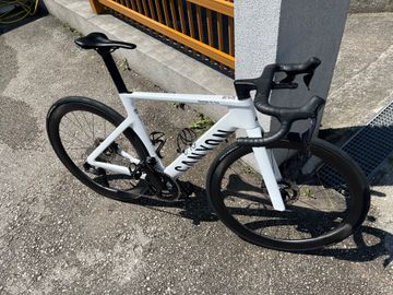 Brugt Canyon Aeroad CF SLX 8 Di2 2026 2026 Road & Gravel — billede 2 af 5
