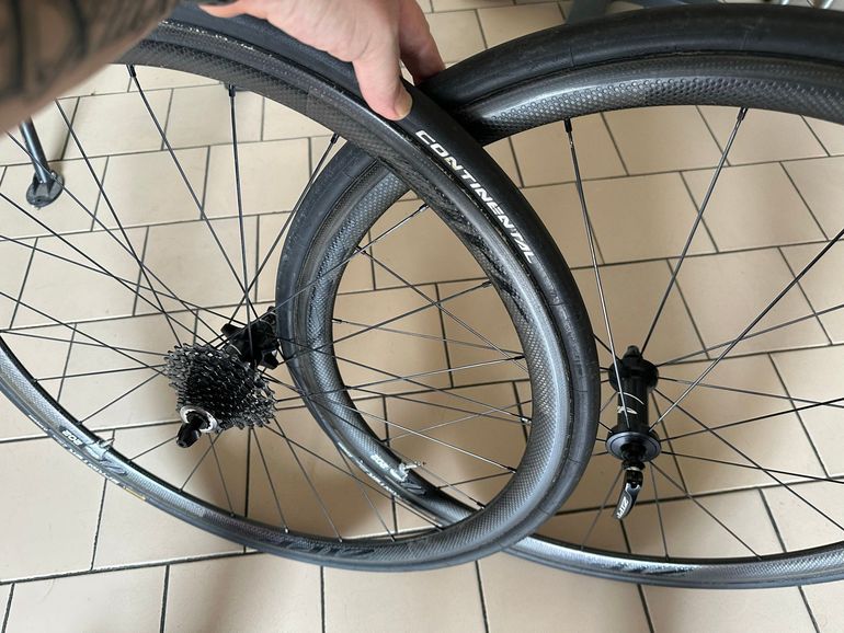 Used Lapierre Custom Shimano Ultegra 2008 Road & Gravel, Black — image 3 of 7