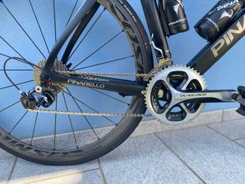 Pinarello Dogma Shimano Dura Ace 2018 Road & Gravel de segunda mano, Negro — imagen 10 de 11