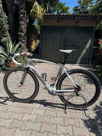 Used Specialized Venge Pro Mid-Compact 2012 2012 Road & Gravel, White — image 2 of 4