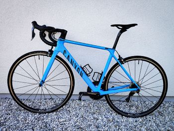 Używany Canyon Ultimate CF SL 8 Di2 2021 2021 Road & Gravel
