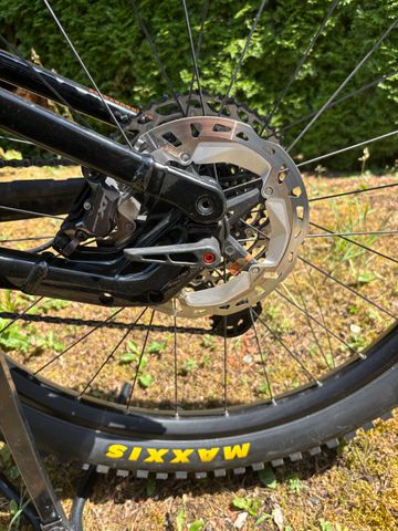 Gebrauchtes KTM Macina kapoho Shimano Deore XT 2024 Mountainbike, Schwarz, Verschieden — Bild 8 von 8