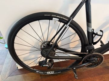 Tweedehands Stevens Izoard Force AXS 2025 2025 Road & Gravel — afbeelding 2 van 11