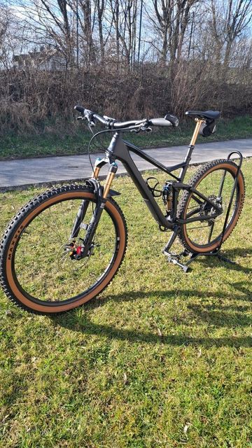 Gebrauchtes CUBE Stereo Shimano XTR 2025 Mountainbike, Schwarz — Bild 1 von 6