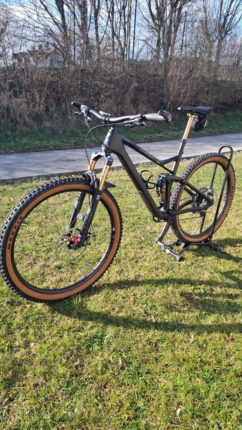 Gebrauchtes CUBE Stereo Shimano XTR 2025 Mountainbike, Schwarz — Bild 1 von 6