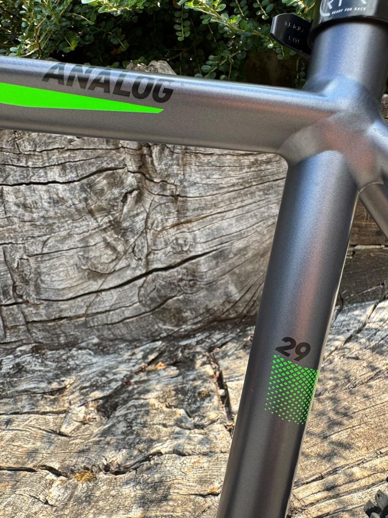 Used CUBE ANALOG 2017 2017 Mountainbike, Light Gray, 27.5, 29 — image 16 of 19