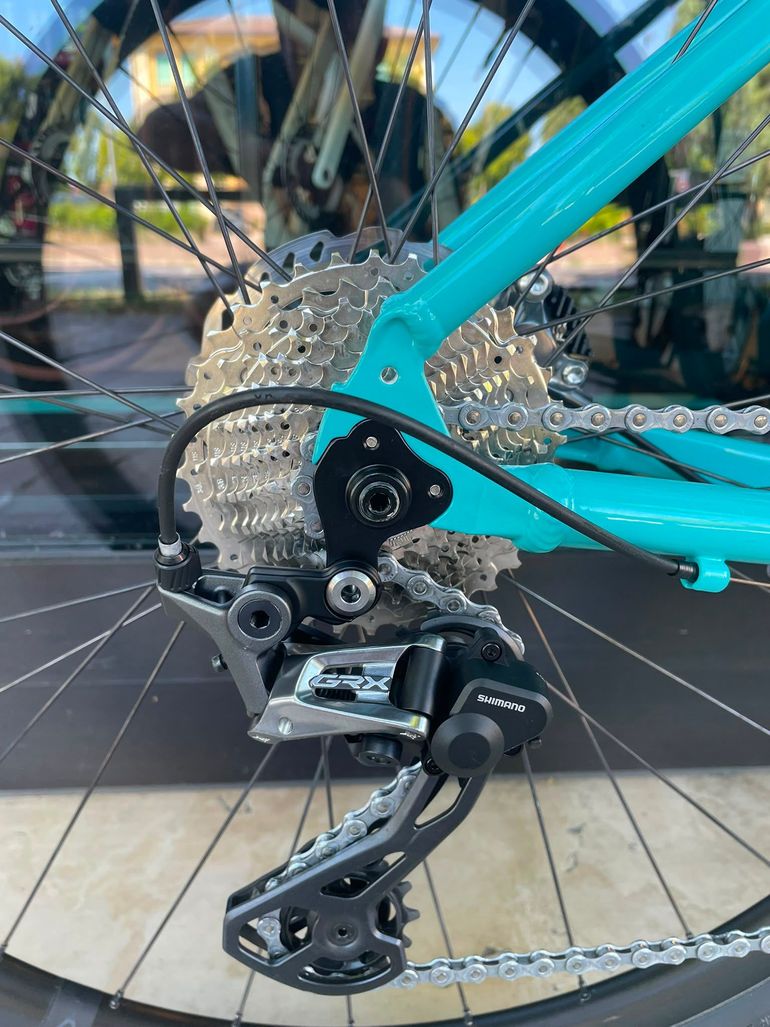 Gebrauchtes Bianchi Impulso GRX 2024 2024 Road & Gravel, Blau — Bild 12 von 13