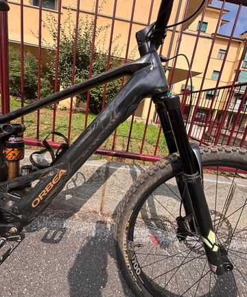 Used Orbea WILD M20 2023 2023 Mountainbike, Black, 29 — image 13 of 14