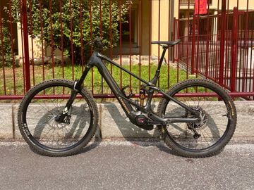Used Orbea WILD M20 2023 2023 Mountainbike, Black, 29 — image 2 of 14